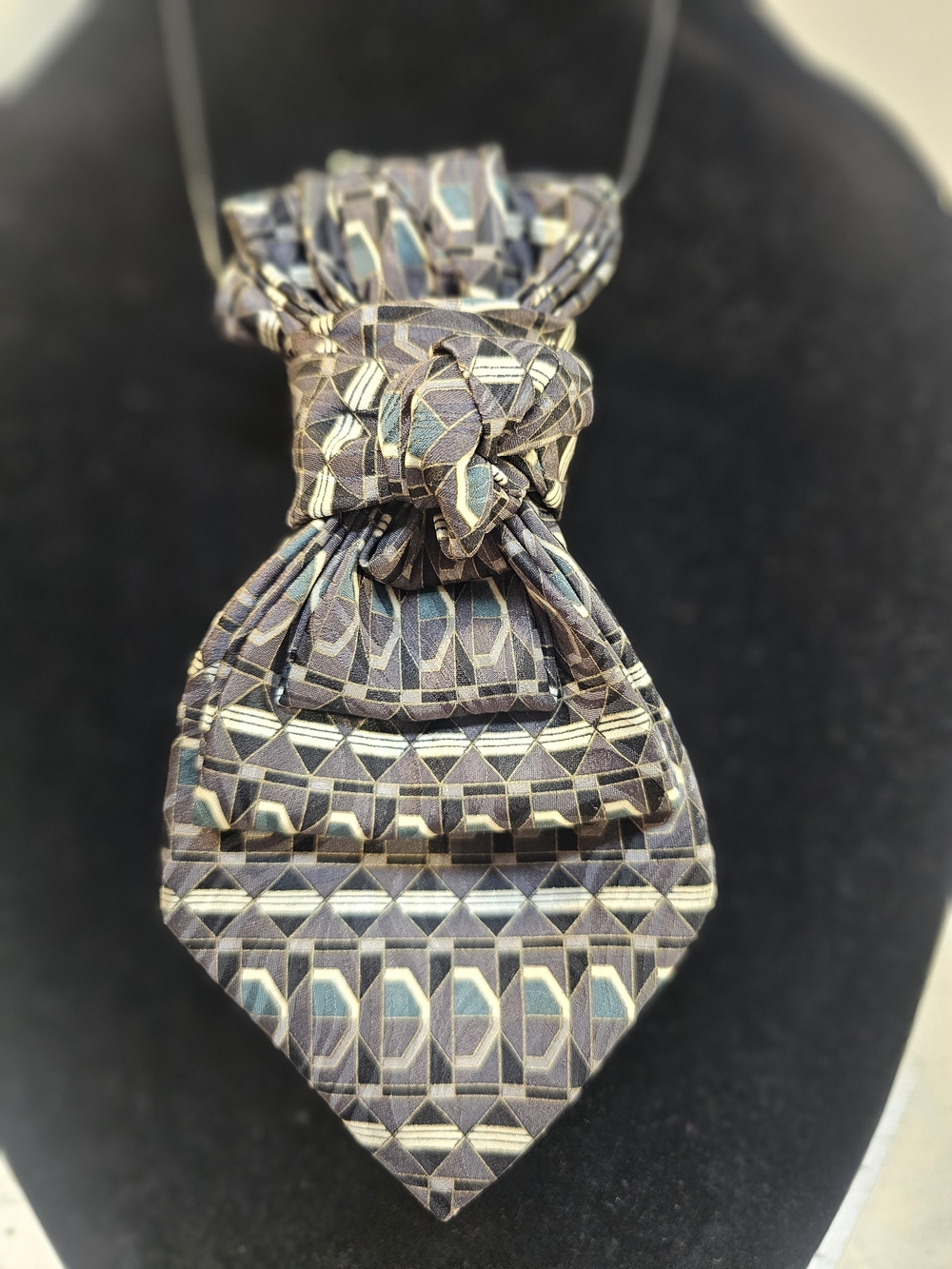 Women's Black Gray And Green Geometric Pattern Necktie Necklace - Picture 2 of 6